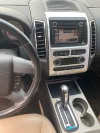 A picture of 2007 Ford edge tokumbo Price 5 3m Location Ajasa command