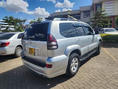 used toyota landcruiser