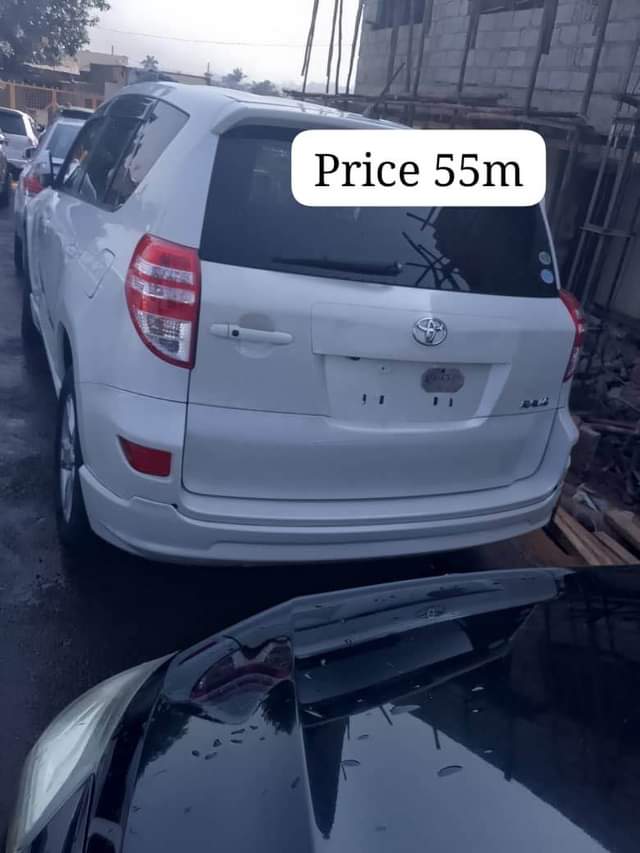 A picture of We sell cars at cheapest prices kindly contact me for