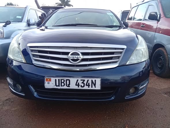 nissan teana