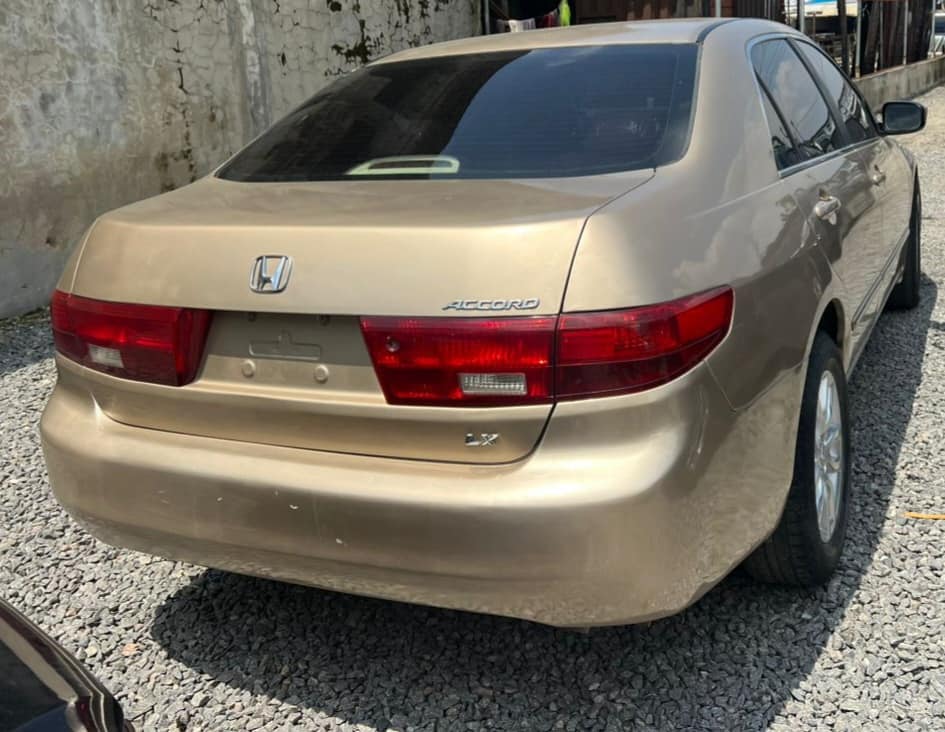 A picture of 2004 Honda Accord EOD 