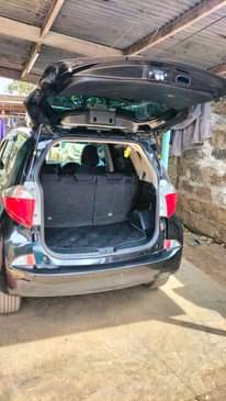 A picture of Toyota Ractis