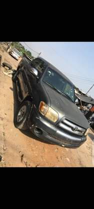 A picture of Toyota tundra v8 first body 4will drive but and use