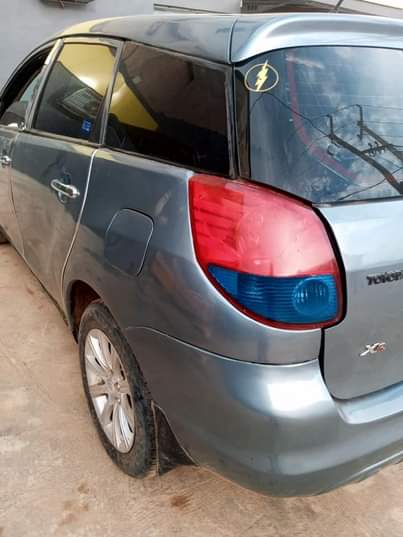A picture of Registered 04 matrix XR Buy and drive condition 4 3m