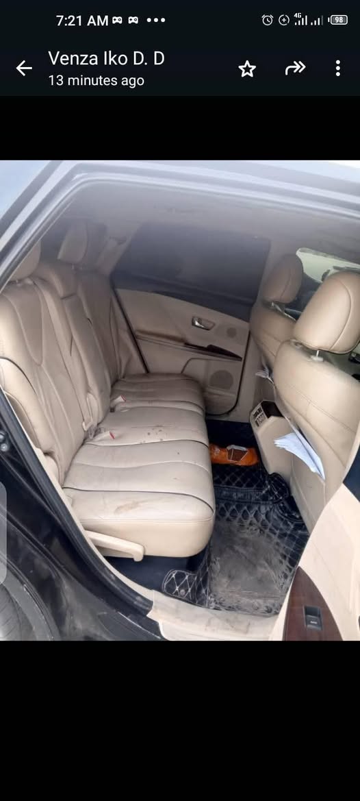 A picture of 2012 Toyota venza