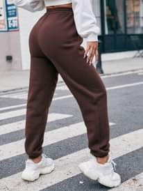 A picture of Sweater pants 35k