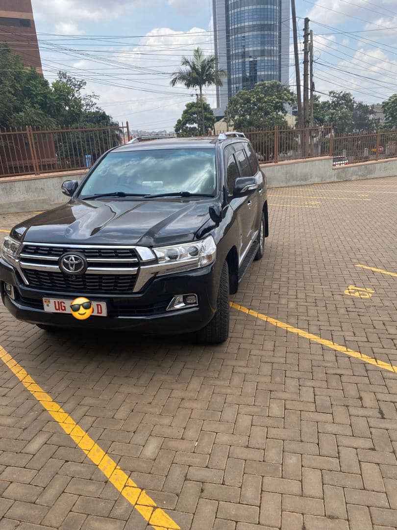 A picture of Vx land cruiser 95m petro