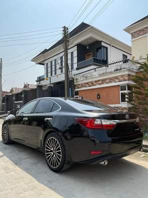 A picture of Extremely Clean Reg 2014 Lexus ES350 For Sale Buy Drive