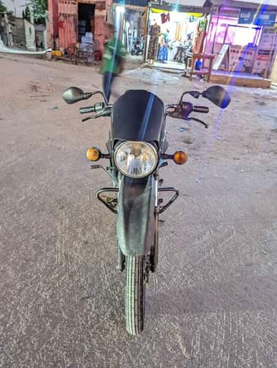 A picture of BOXER CC 125