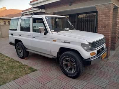 toyota land cruiser