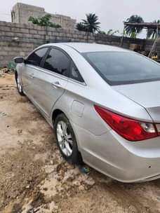 A picture of Car