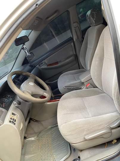 A picture of Toyota Corolla 06 Registered Awka Anambra State AC chilling 4