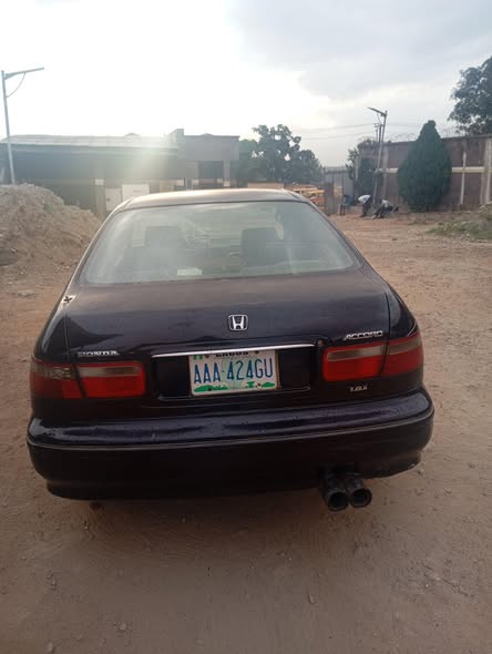 A picture of 1999 Honda Accord
