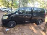 A picture of 2004 Toyota Noah 1