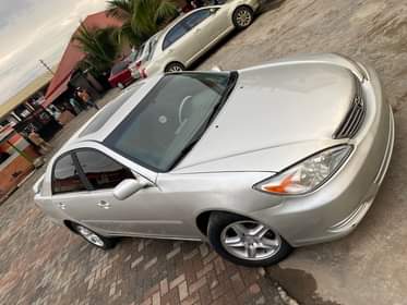 A picture of Another awoof few months Nigerian used 2005 Toyota Camry LE