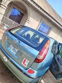 A picture of Almera Tino 2006