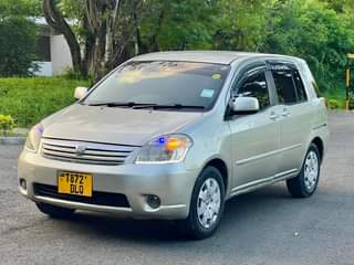 A picture of Toyota Raum