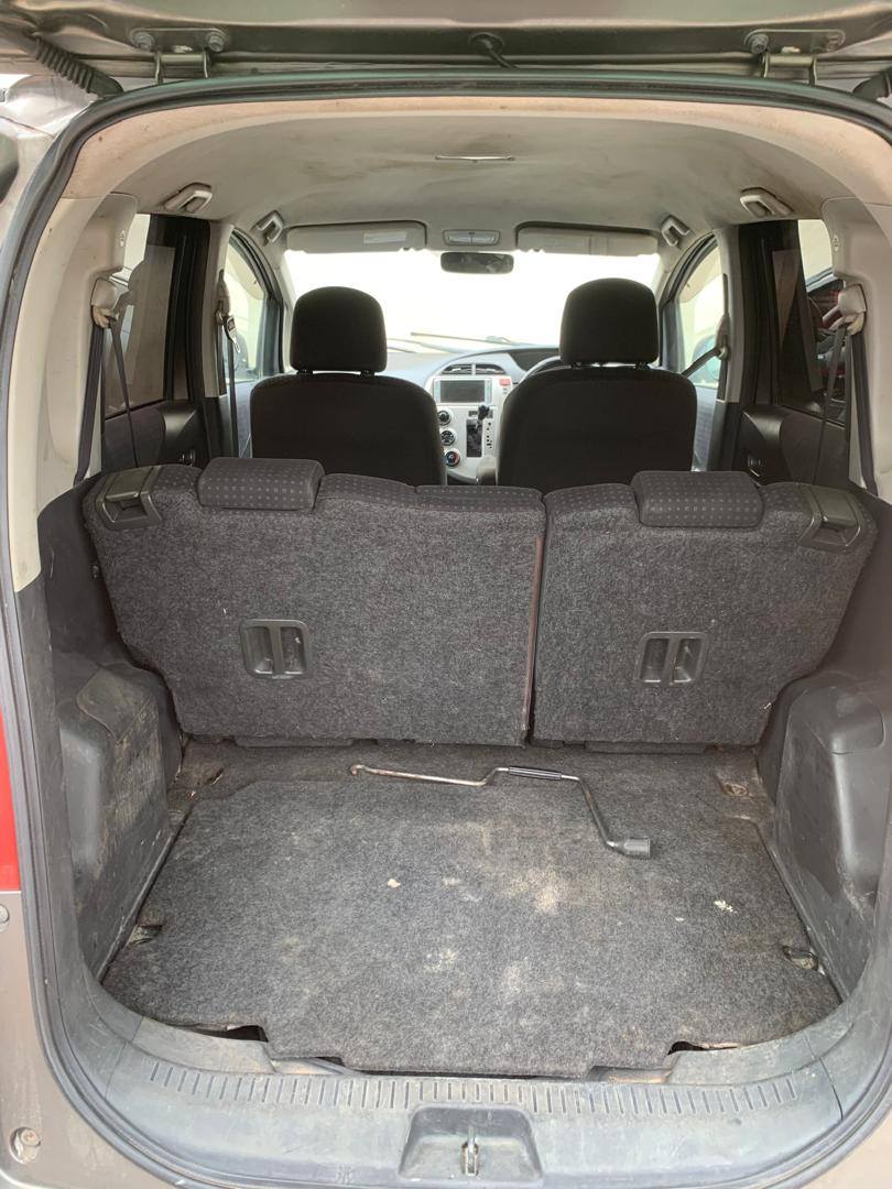 A picture of TOYOTA RACTIS BEI MIL 10079 2198 402 069 9201 261