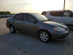 A picture of TOKUNBO Toyota corolla 2005 for sale Fabric interior Alloy wheels