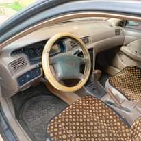 A picture of 2002 Camry fish light