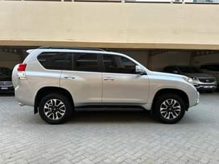 A picture of TOYOTA PRADO 2013