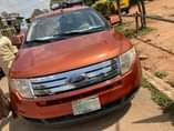 A picture of Ford Edge 2008