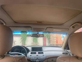 A picture of Honda Accord 08
