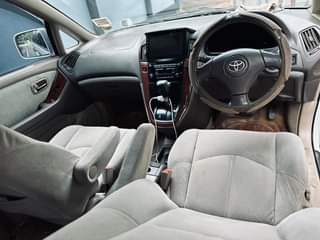 A picture of Toyota harrier
