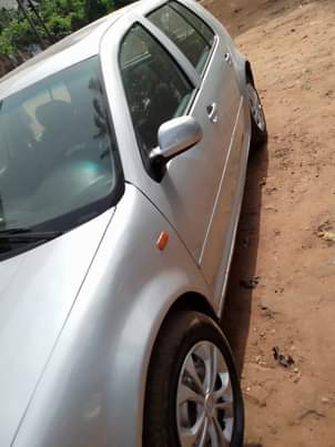 A picture of Car