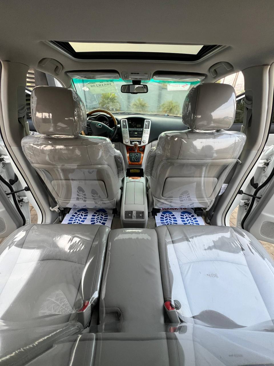 A picture of DIRECT TOKUNBO SILVERFOXEDITION LEXUS RX330 PREMIUM PLUS JANUARY 2025 ENTRY