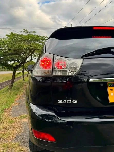 A picture of CONT 0690994888 PRIC 23 9ML Toyota Harrier Year 2007 Engine