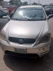 A picture of Toyota Matrix 04..