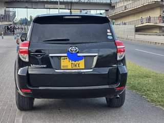 A picture of TOYOTA VANGUARD