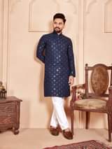 A picture of desi boy
