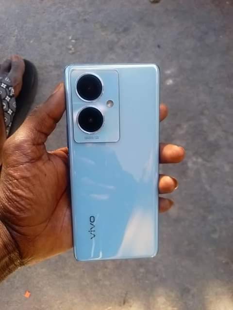 vivo phones