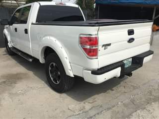 A picture of FORD F150
