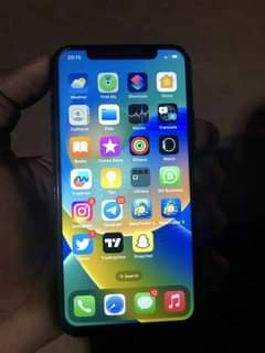 A picture of iPhone X 256