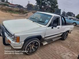 used toyota hilux