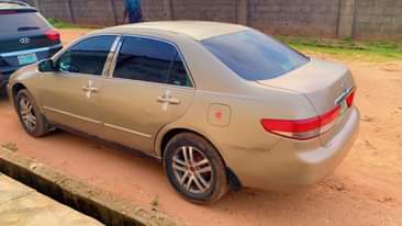 A picture of Honda Accord 2004