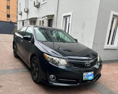 A picture of Toyota Camry 2013 model