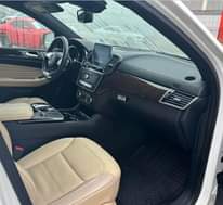 A picture of 2018 GLE super cleaning