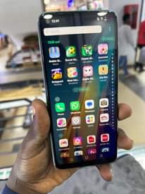 A picture of Camon 17