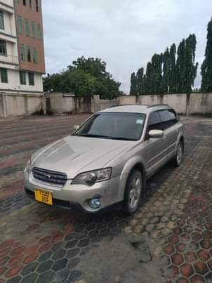 A picture of 2004 SUBARU OUTBACK