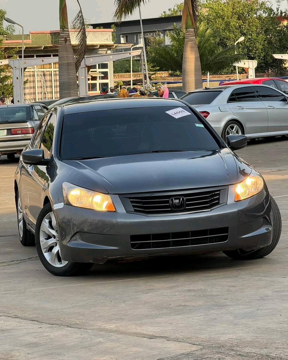 A picture of Honda Accord For sale