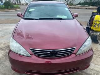 A picture of Toyota Camry 06 available