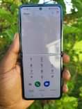 A picture of Samsung galaxy Z flip 5G 0743109325