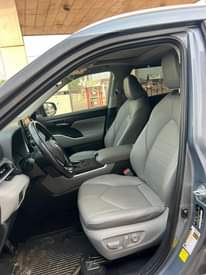 A picture of TOYOTA HIGHLANDER 2020 TOKS