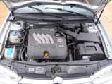 A picture of URGENT SERIOUS BUYERS ONLY Volkswagen golf 4 auto 2347063541986 Whatsapp