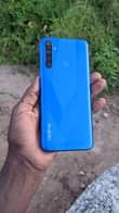 A picture of Reamin 5s gb64 ram4 net4g wah camera umeme