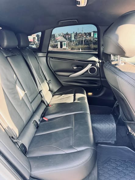 A picture of BMW 3 SERIES GT 2 0cc 2013 49m 0759317866